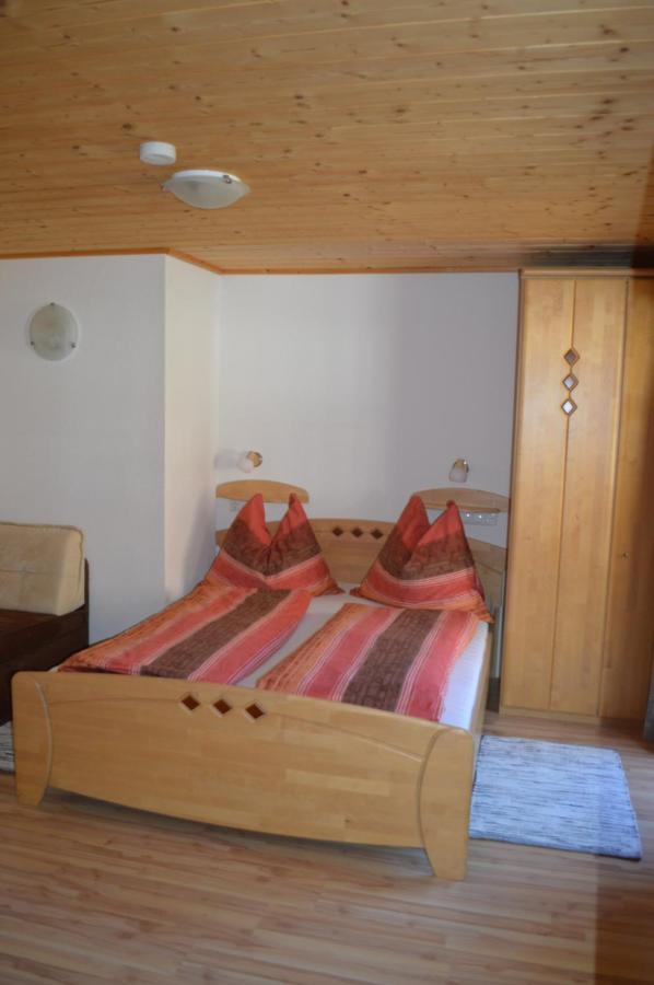 Ferienwohnungen Niederarnigerhof Familie Bauernfeind Kals-am Großglockner Zewnętrze zdjęcie